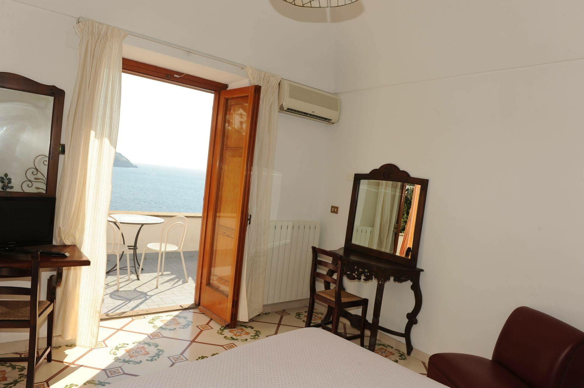 Hotel Dimora Fornillo Positano Ngoại thất bức ảnh
